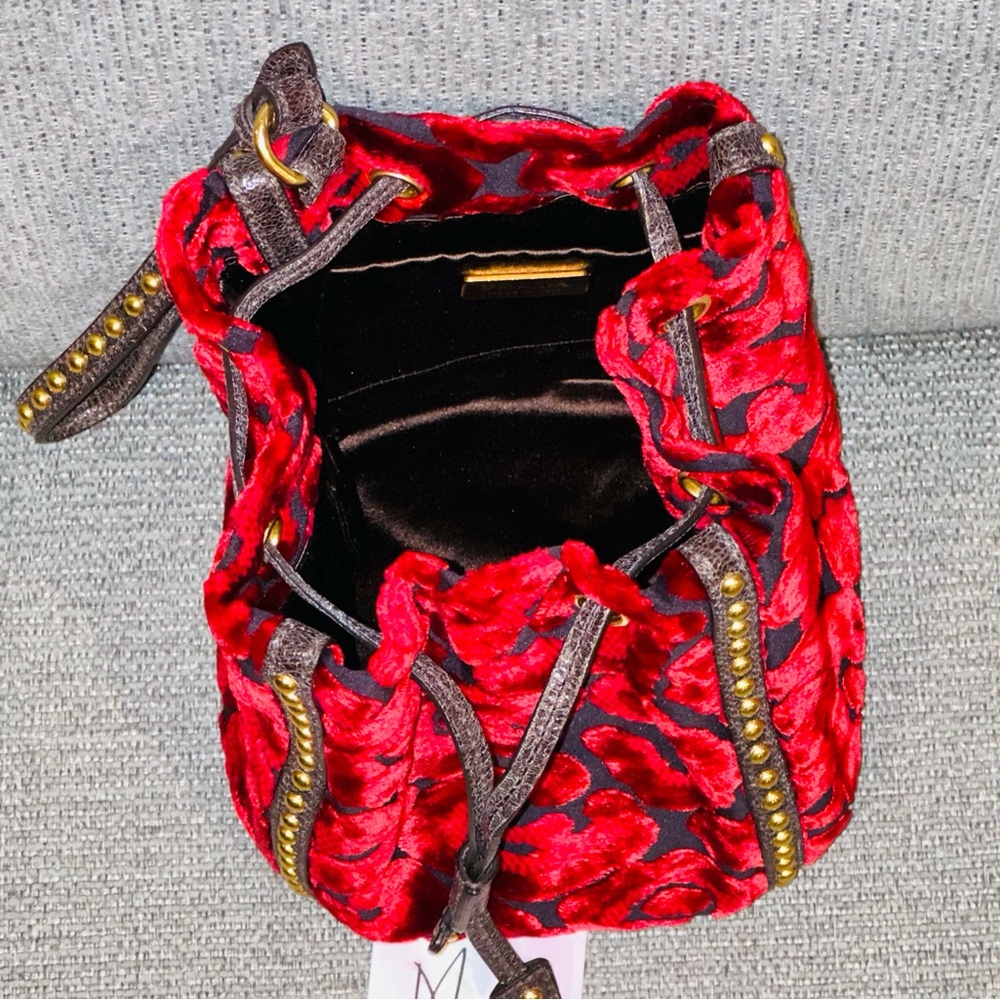 Prada: Studded Rose Velvet Leather Drawstring Clutch Wristlet Bag (Red/ Black) - Picture 9 of 16
